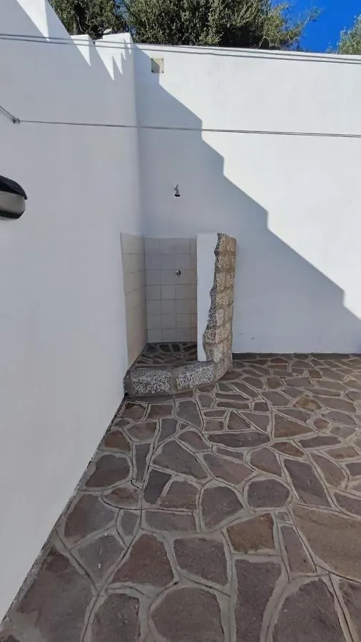 Bed & Breakfast Casa L'Ulivariu Affittacamere San Teodoro  Italy