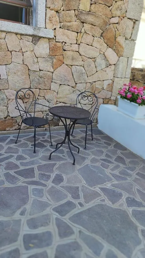 Bed & Breakfast Casa L'Ulivariu Affittacamere San Teodoro  Italy